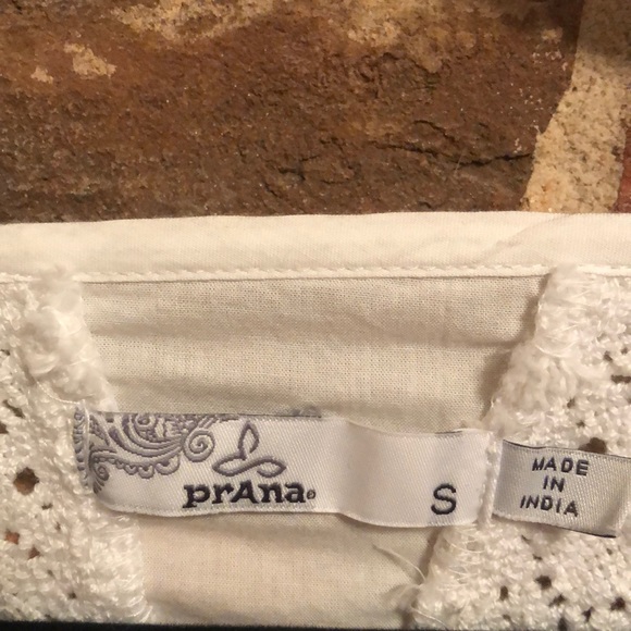 Prana lightweight shirt w/embroidered panels - Picture 3 of 5